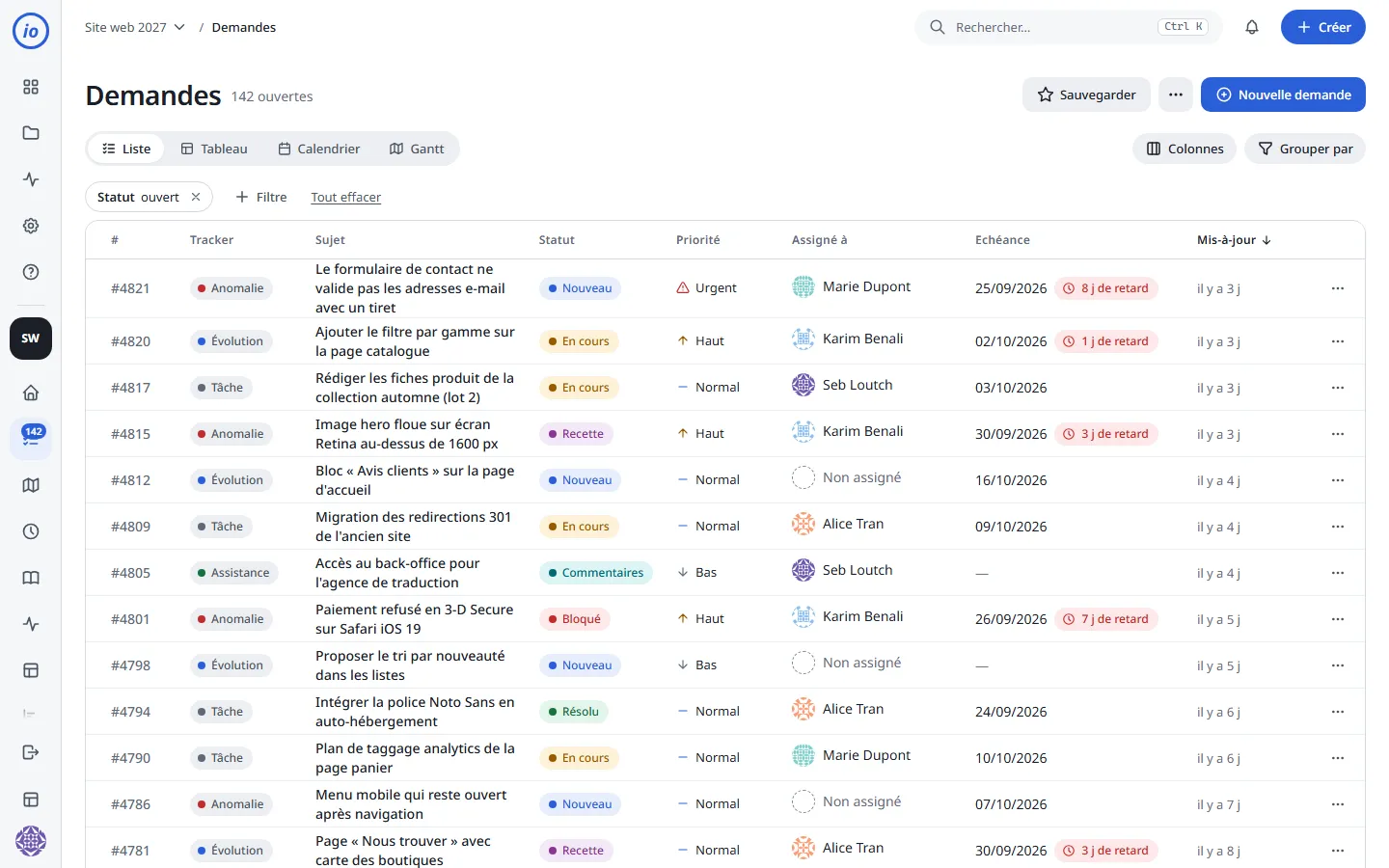 Issue list of a project with Filonio: navigation rail on the left, search bar, filter chips, status and priority badges, overdue issues highlighted.